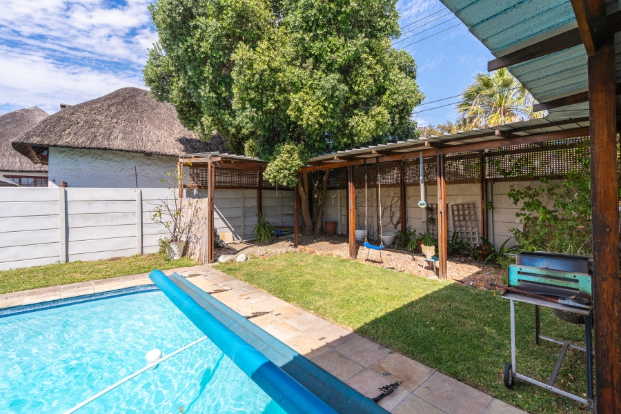 3 Bedroom Property for Sale in Pinelands Western Cape